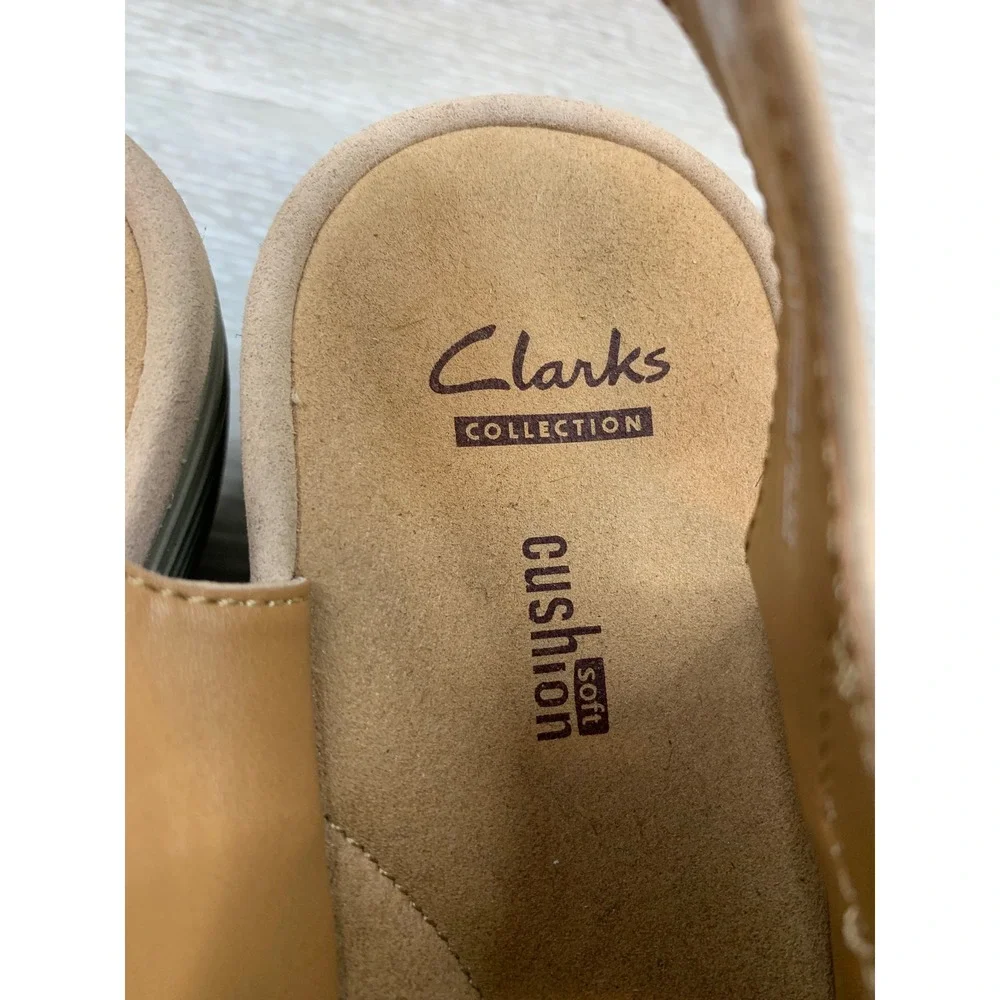 Clarks Collection Women's 8 W Beige Leather Wedge Sandals Cushion Comfort Shoes